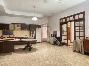 Rumah second 2 lt di Cilandak Jak Sel 13 M