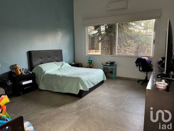 Venta de casa con 1 sola planta y seguridad 24/7 seguridad En Alfonso Millán  Huertas del Llano