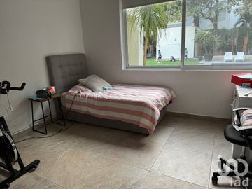 Venta de casa con 1 sola planta y seguridad 24/7 seguridad En Alfonso Millán  Huertas del Llano