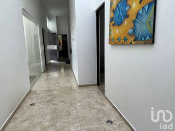 Venta de casa con 1 sola planta y seguridad 24/7 seguridad En Alfonso Millán  Huertas del Llano