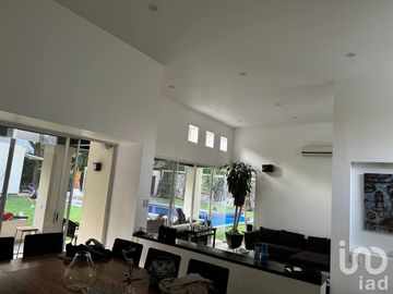 Venta de casa con 1 sola planta y seguridad 24/7 seguridad En Alfonso Millán  Huertas del Llano