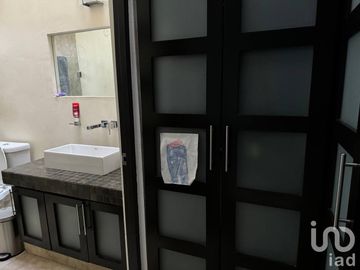 Venta de casa con 1 sola planta y seguridad 24/7 seguridad En Alfonso Millán  Huertas del Llano