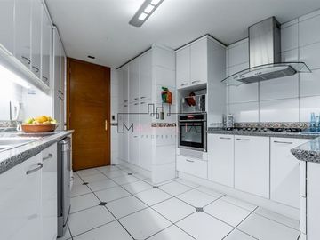 Departamento en Venta en Colegio Huelén , Colegio San Benito, Clínica IST Lo Curro.