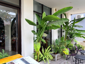 DISEWAKAN BISNIS CAFE FULLY OPRATIONAL DI KEROBOKAN BADUNG