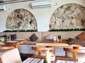 DISEWAKAN BISNIS CAFE FULLY OPRATIONAL DI KEROBOKAN BADUNG