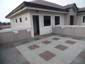 2 Storey House and Lot for rent with Three bedrooms near Hol