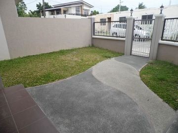 2 Storey House and Lot for rent with Three bedrooms near Hol
