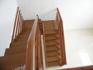 2 Storey House and Lot for rent with Three bedrooms near Hol