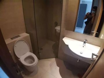 Disewakan 2 br taman anggrek residence