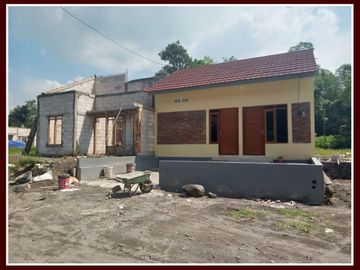 Rumah Pesan Bangun Type 45 Siap KPR Di Utara Candi Prambanan