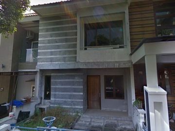 Jual Rumah Kosong Bagus di Komplek Taman Puspa Raya