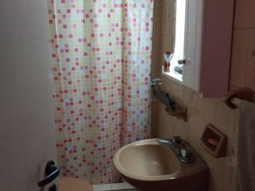 Casa PH en venta en Wilde Oeste