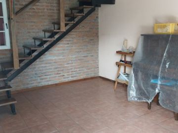 Casa PH en venta en Wilde Oeste