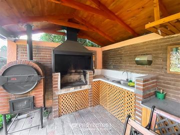 Casa en venta de 6 dorm. en Las Cabras