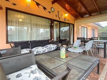 Casa en venta de 6 dorm. en Las Cabras