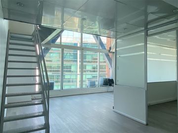 Oficina en Venta en Oficina dúplex 120 m2 en dos plantas