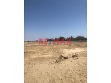 Ubicado en la Carretera a Chavín, terreno inscrito en los Registros Públicos, sin cargas ni gravámenes, ideal para el sector comercial, industrial y d