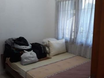 xyauf.Rumah Mulyosari Tengah Minimalis Siap Huni