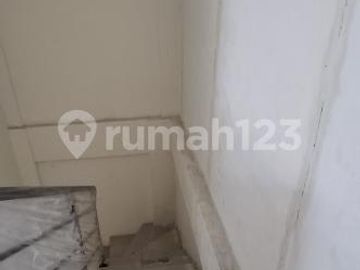 Ruko 3.5 Lantai Wiguna Surabaya - Rk007apd