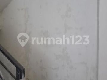 Ruko 3.5 Lantai Wiguna Surabaya - Rk007apd