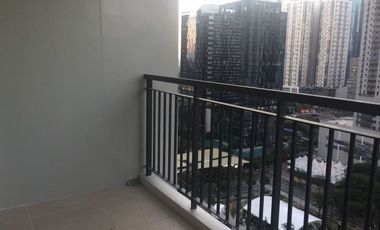 Lease-Condominium for Rent 1 Bedrooms: 1BR Flat Condo for Rent / Lease in Two Maridien Tower BGC Taguig City