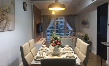 Lease-Condominium for Rent 1 Bedrooms: 1BR Flat Condo for Rent / Lease in Two Maridien Tower BGC Taguig City