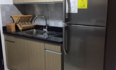 Lease-Condominium for Rent 1 Bedrooms: 1BR Flat Condo for Rent / Lease in Two Maridien Tower BGC Taguig City