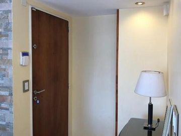 RECOLETA -Moderno y lujoso piso de 5 ambientes, con dependencia, cochera y baulera