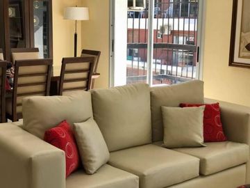 RECOLETA -Moderno y lujoso piso de 5 ambientes, con dependencia, cochera y baulera