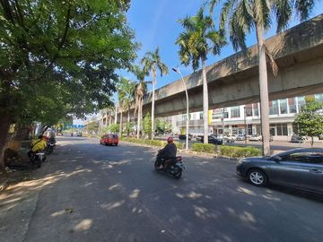 Dijual Tanah Dan Bangunan Di Boulevard Kelapa Gading Jakarta