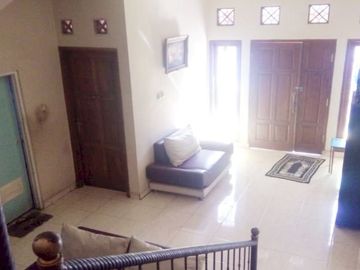 RUMAH 2 LANTAI DI UJUNGBERUNG BANDUNG