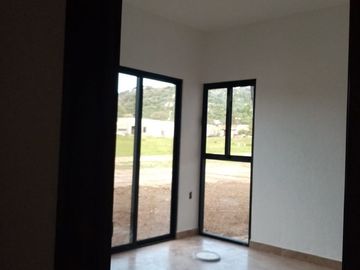 CASA EN VENTA FRACC REAL DEL CIERVO TEQUISQUIAPAN