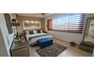 Venta de casa en Brisas del Golf, Ph Villa Alta