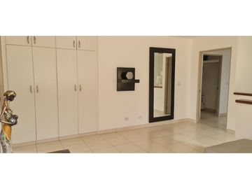 Venta de casa en Brisas del Golf, Ph Villa Alta