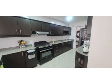 Venta de casa en Brisas del Golf, Ph Villa Alta
