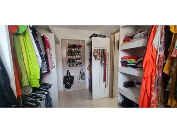 Venta de casa en Brisas del Golf, Ph Villa Alta