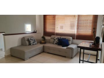 Venta de casa en Brisas del Golf, Ph Villa Alta