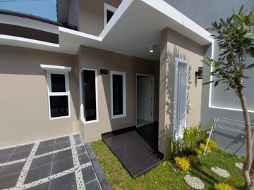Cluster Hunian Mewah Cantik dekat Pusat Kota Sleman Sisa 1 UNIT