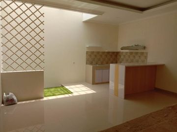 1 Unit lagi Rumah 2 LT dkt Metro Indah Mall Margahayu