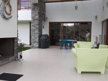 Venta Casa de 630 metros - Cumbayá