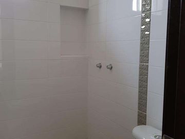 Venta de Casa  Modelo Ria en la Urb. Casalaguna, Samborondon, Aurora, cerca del C.C Riocentro el Dorado