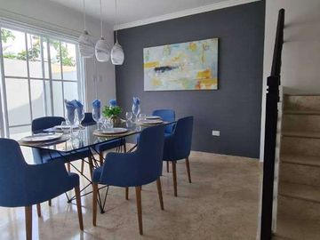 Venta de Casa  Modelo Ria en la Urb. Casalaguna, Samborondon, Aurora, cerca del C.C Riocentro el Dorado
