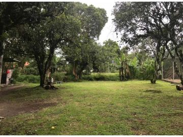 VENDO CASAS COMERCIALES EN VOLCAN