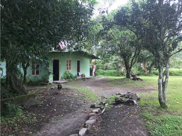 VENDO CASAS COMERCIALES EN VOLCAN