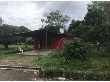 VENDO CASAS COMERCIALES EN VOLCAN