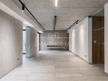 Casa en venta de 5 dorm. en Vitacura