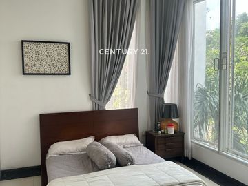 Rumah Tumbuh Modern Lantai Split Level Di Pulo Asem Jak Tim S8806