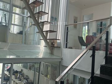 Rumah Tumbuh Modern Lantai Split Level Di Pulo Asem Jak Tim S8806