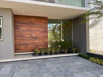 CASA EN VENTA EN EL OLIVAR ALTOZANO