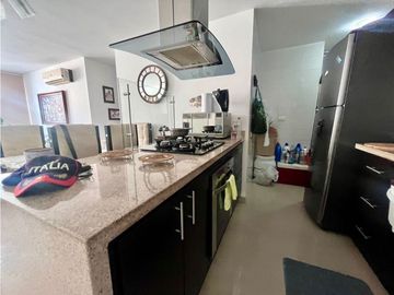 SE VENDE HERMOSO APARTAMENTO SOMBRA EN MIRAMAR